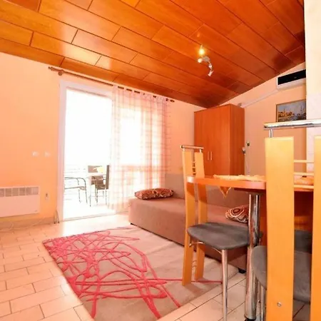 Vida * מאקרסקה